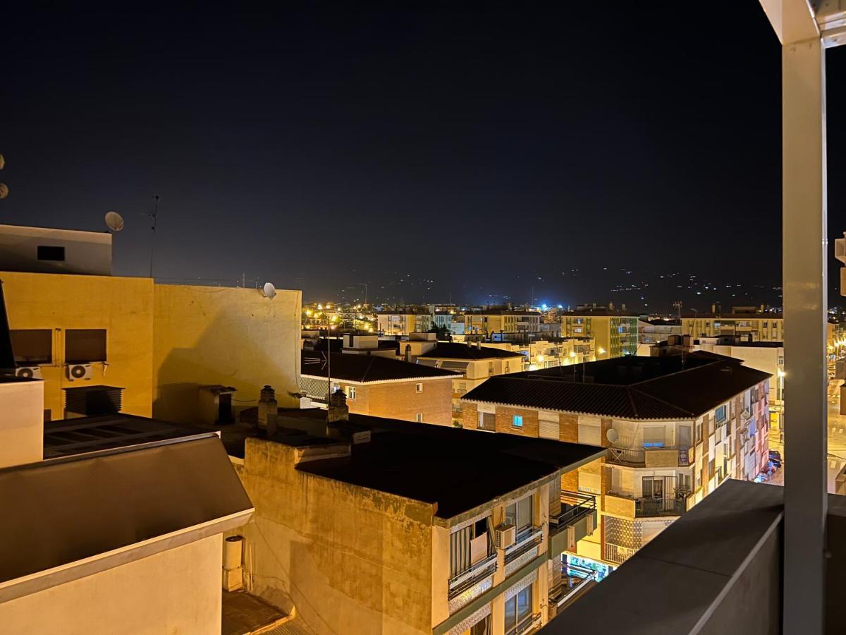 Luxury 190M2 Amplio Apartamento Moderno Con Terraza En La Azotea De 50M2 Junto A La Playa, En El Centro De Torre Del Mar, Malaga, Modern Large Apartment With 50M2 Roof Terrace By The Beach, Right In The Center Of Torre Del Mar, Malaga Dış mekan fotoğraf