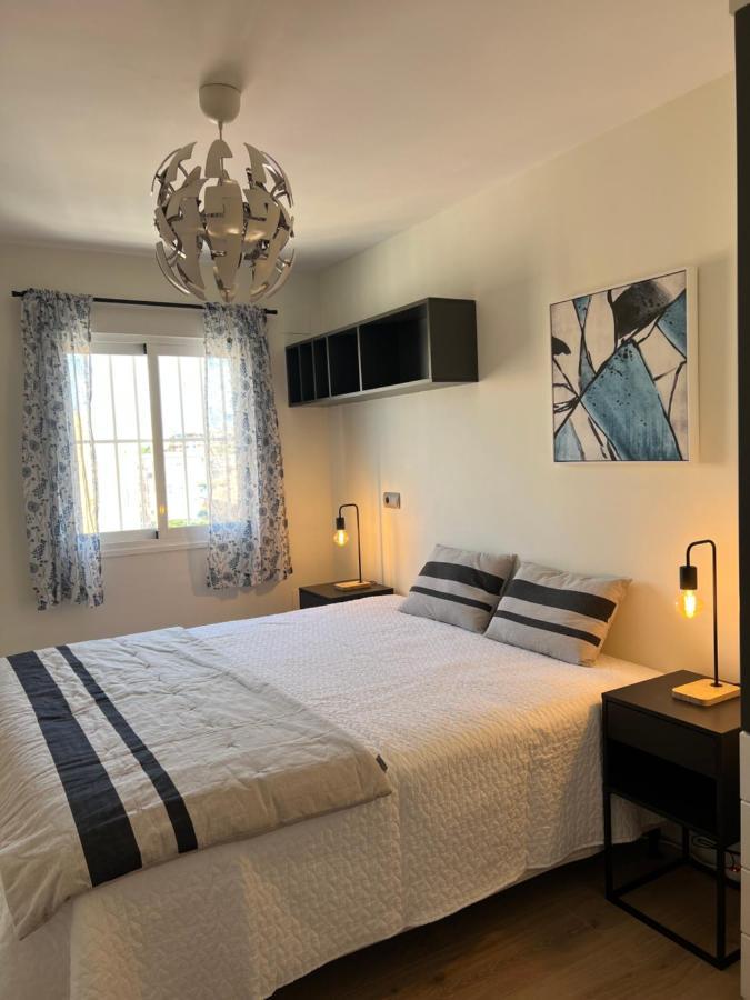 Luxury 190M2 Amplio Apartamento Moderno Con Terraza En La Azotea De 50M2 Junto A La Playa, En El Centro De Torre Del Mar, Malaga, Modern Large Apartment With 50M2 Roof Terrace By The Beach, Right In The Center Of Torre Del Mar, Malaga Dış mekan fotoğraf