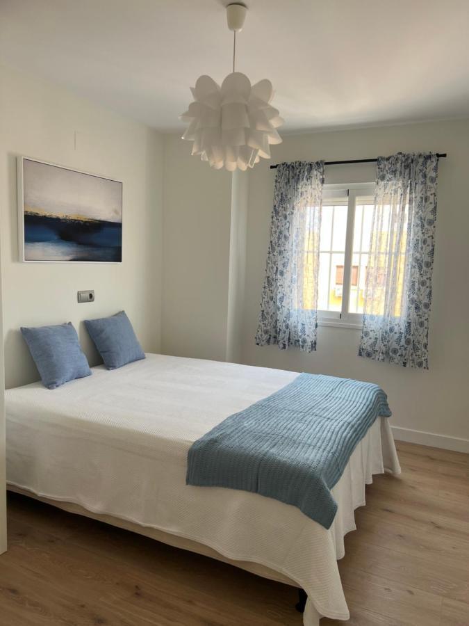 Luxury 190M2 Amplio Apartamento Moderno Con Terraza En La Azotea De 50M2 Junto A La Playa, En El Centro De Torre Del Mar, Malaga, Modern Large Apartment With 50M2 Roof Terrace By The Beach, Right In The Center Of Torre Del Mar, Malaga Dış mekan fotoğraf