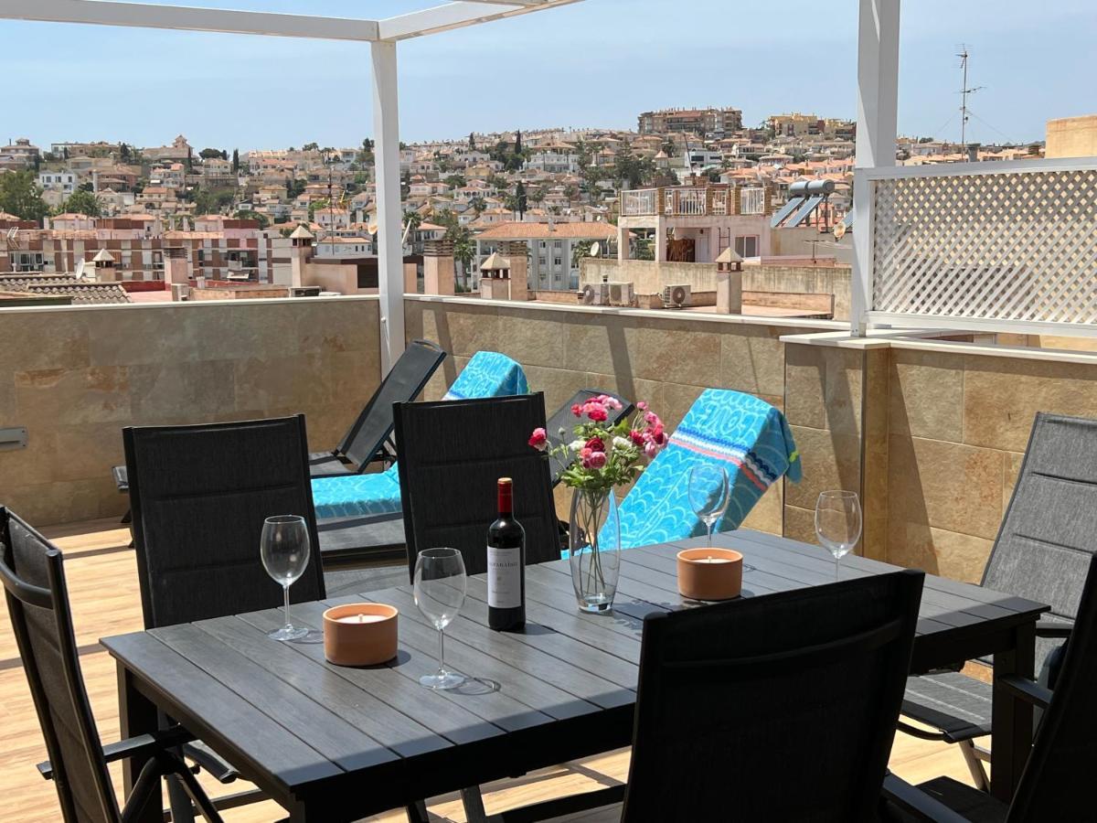 Luxury 190M2 Amplio Apartamento Moderno Con Terraza En La Azotea De 50M2 Junto A La Playa, En El Centro De Torre Del Mar, Malaga, Modern Large Apartment With 50M2 Roof Terrace By The Beach, Right In The Center Of Torre Del Mar, Malaga Dış mekan fotoğraf